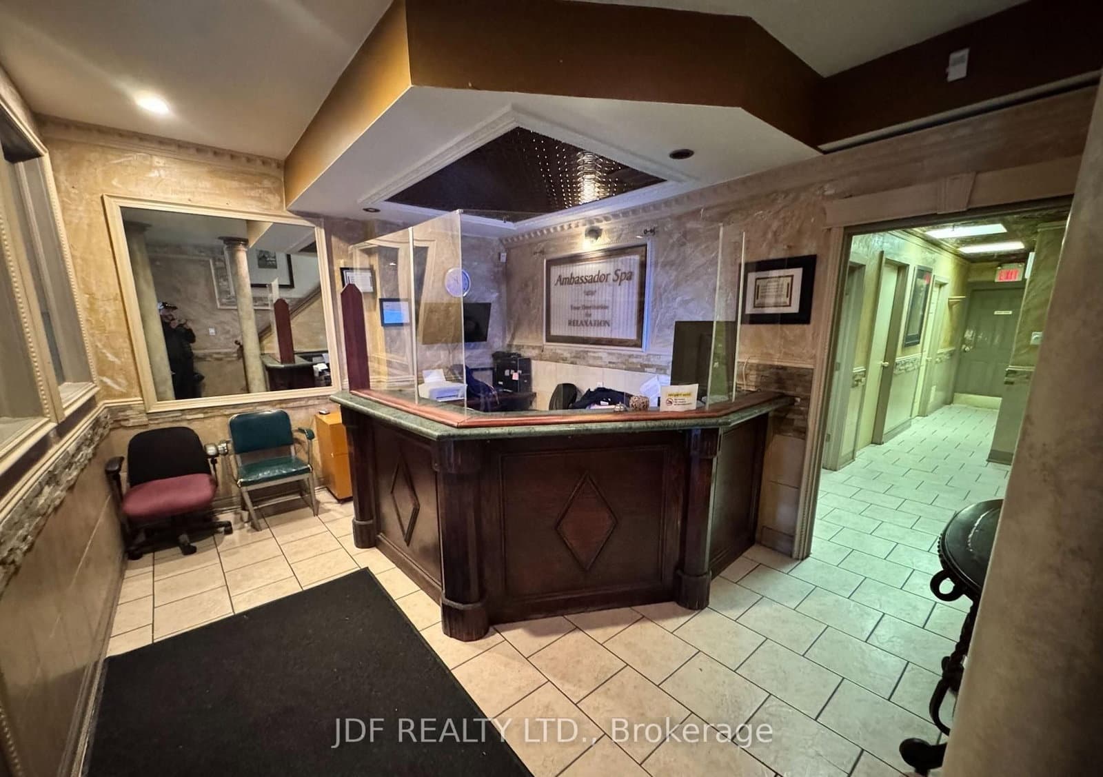 1270 Finch Avenue W, Unit 14 thumbnail 2