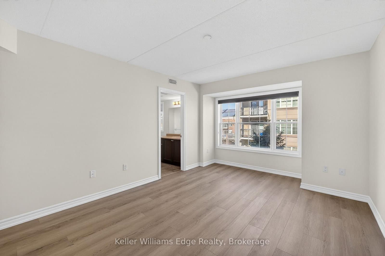 1350 Main Street E, Unit 301 thumbnail 24