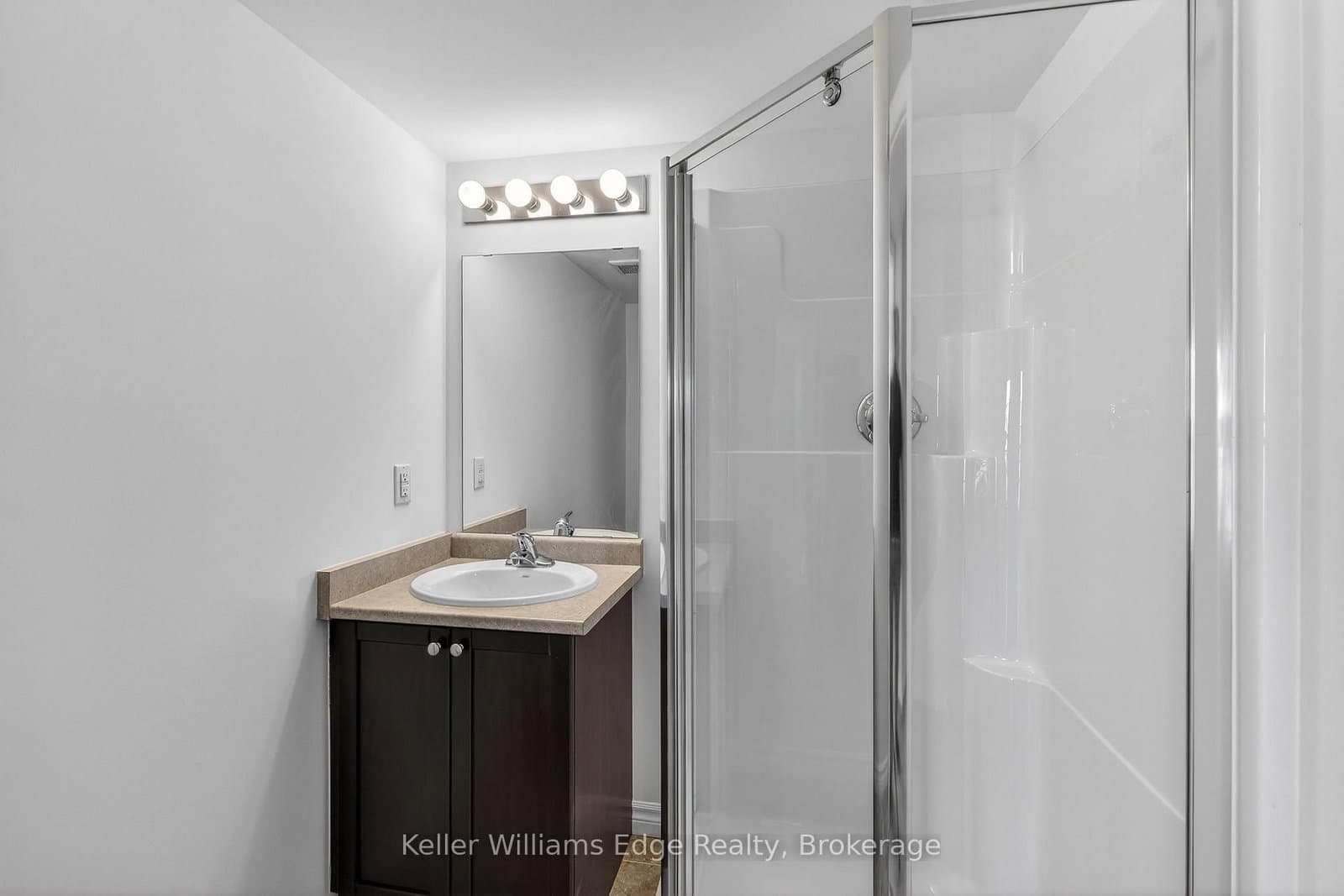 1350 Main Street E, Unit 301 thumbnail 29