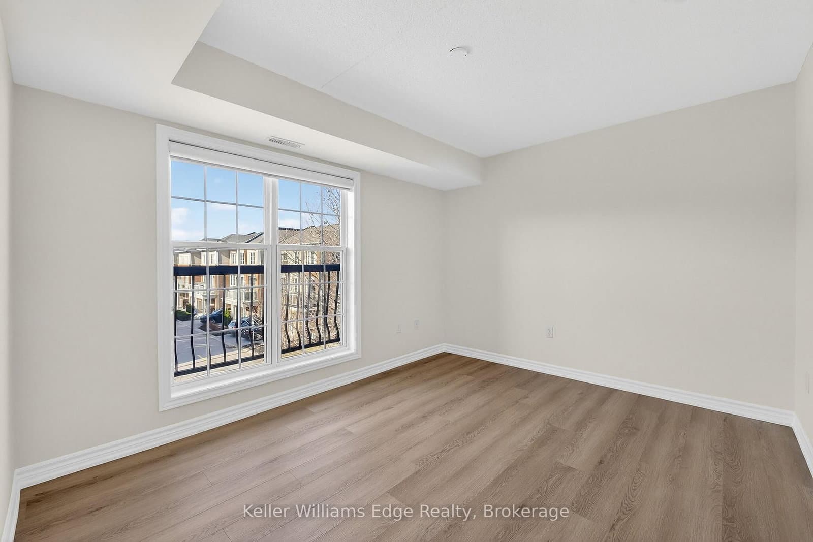 1350 Main Street E, Unit 301 thumbnail 31