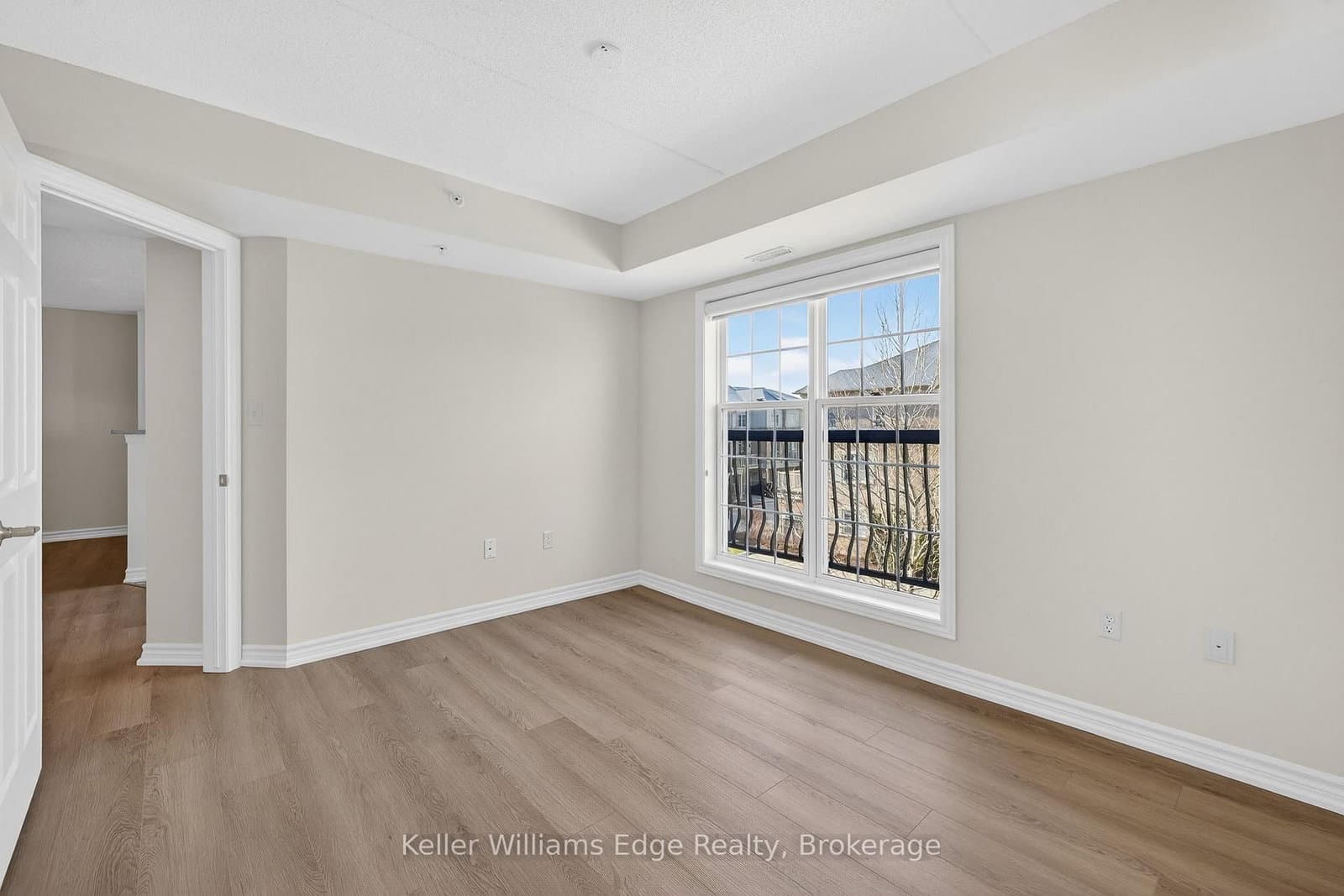 1350 Main Street E, Unit 301 thumbnail 35