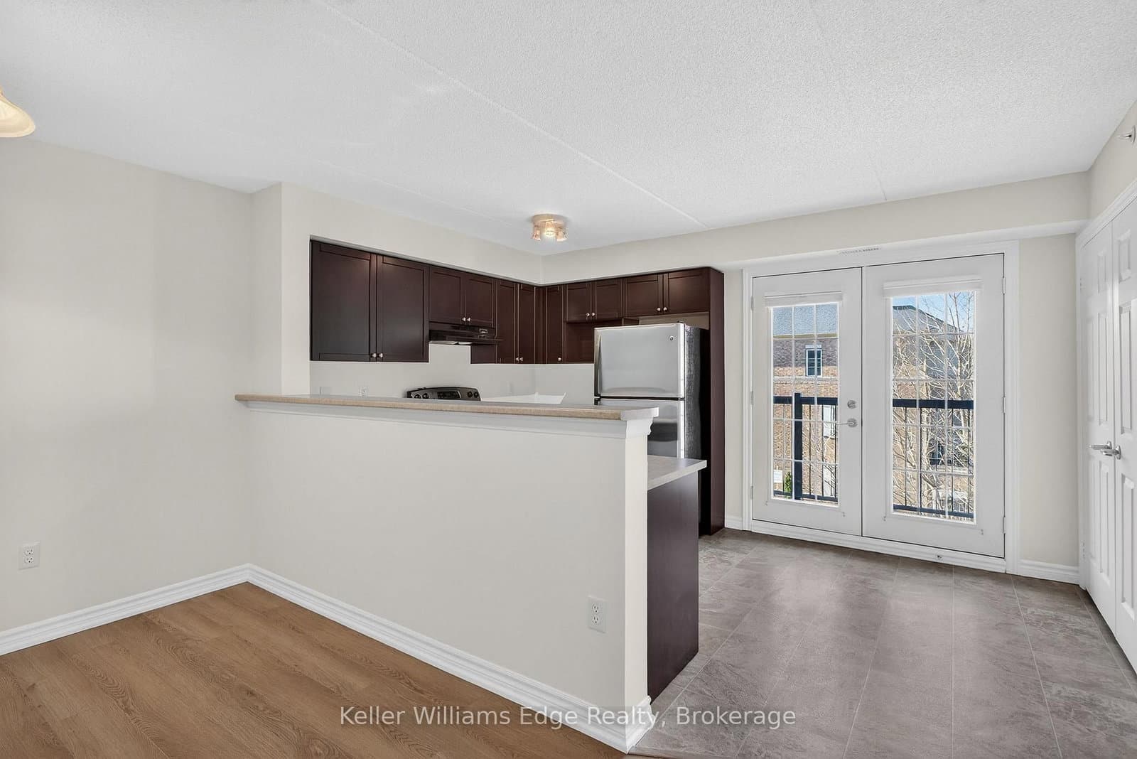 1350 Main Street E, Unit 301 thumbnail 36