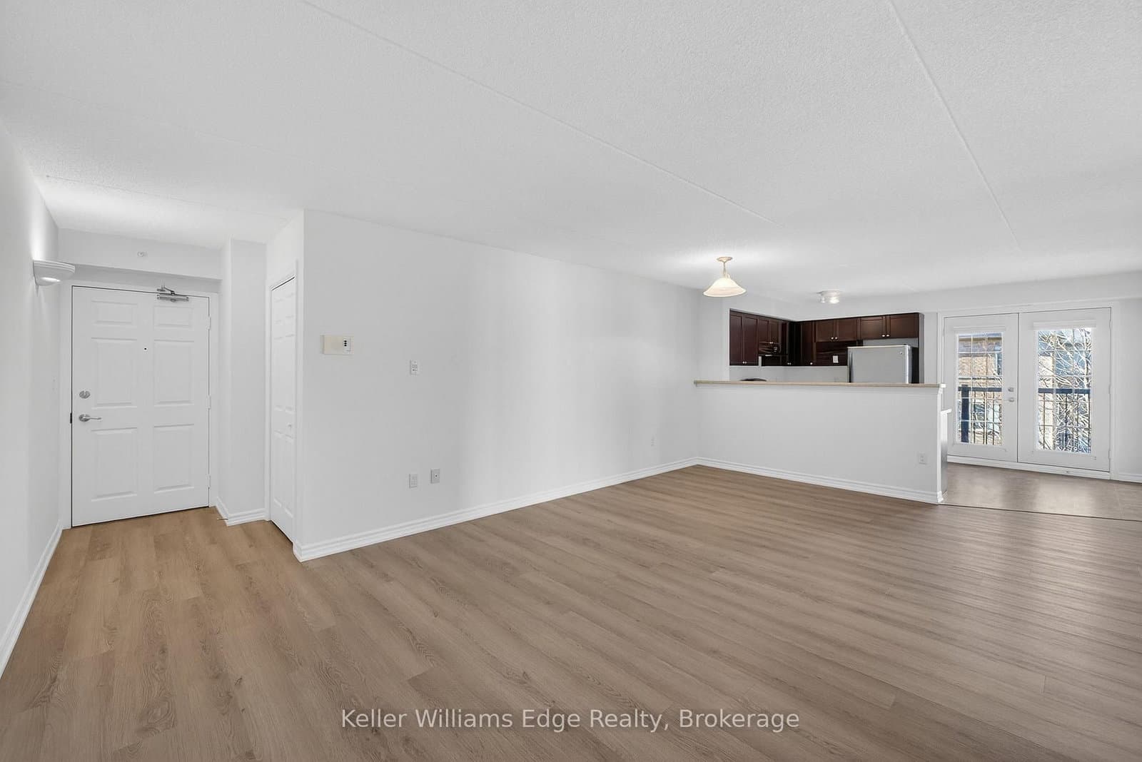 1350 Main Street E, Unit 301 thumbnail 6