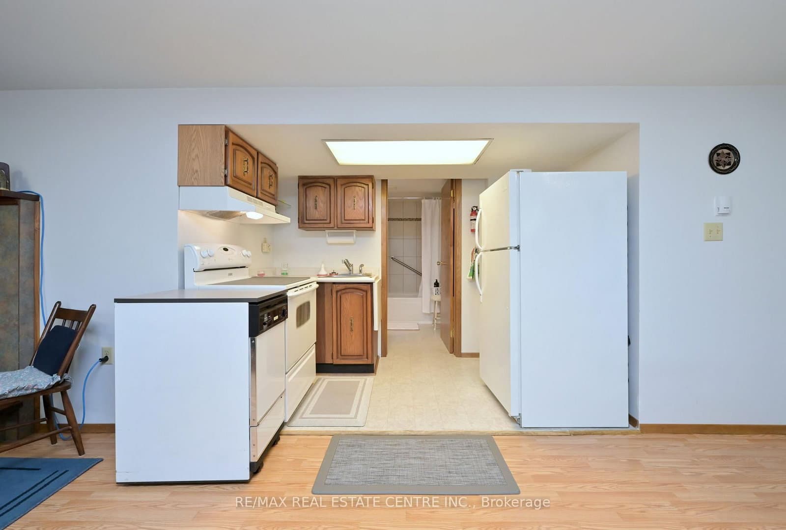 37 Margaret Street E thumbnail 20