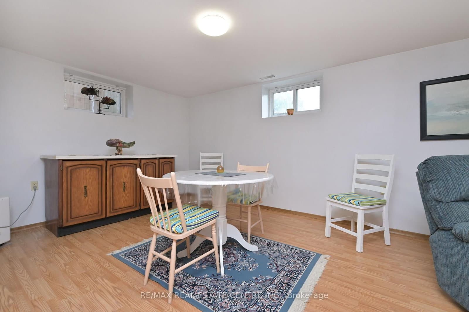 37 Margaret Street E thumbnail 23