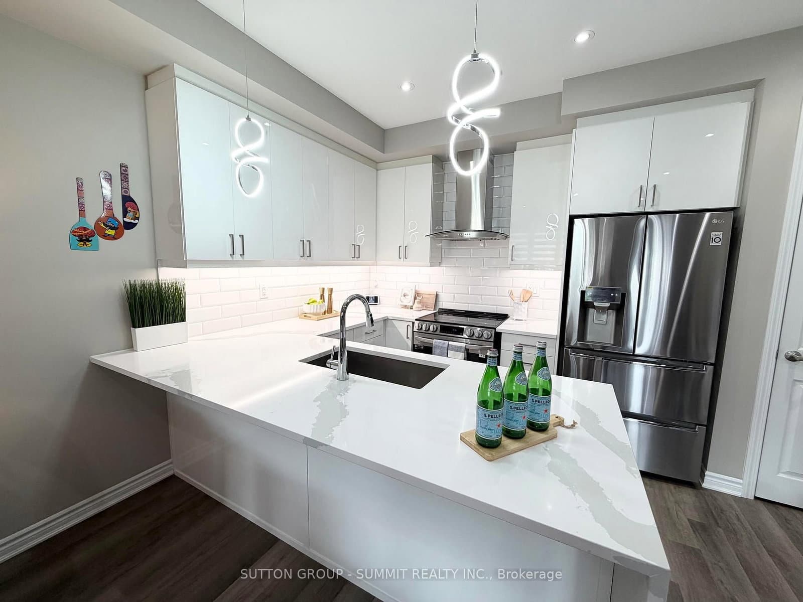 1569 Denison Place thumbnail 7