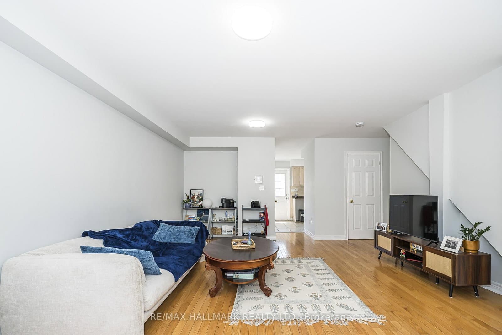 125 Viella Street, Unit Main/Base thumbnail 3