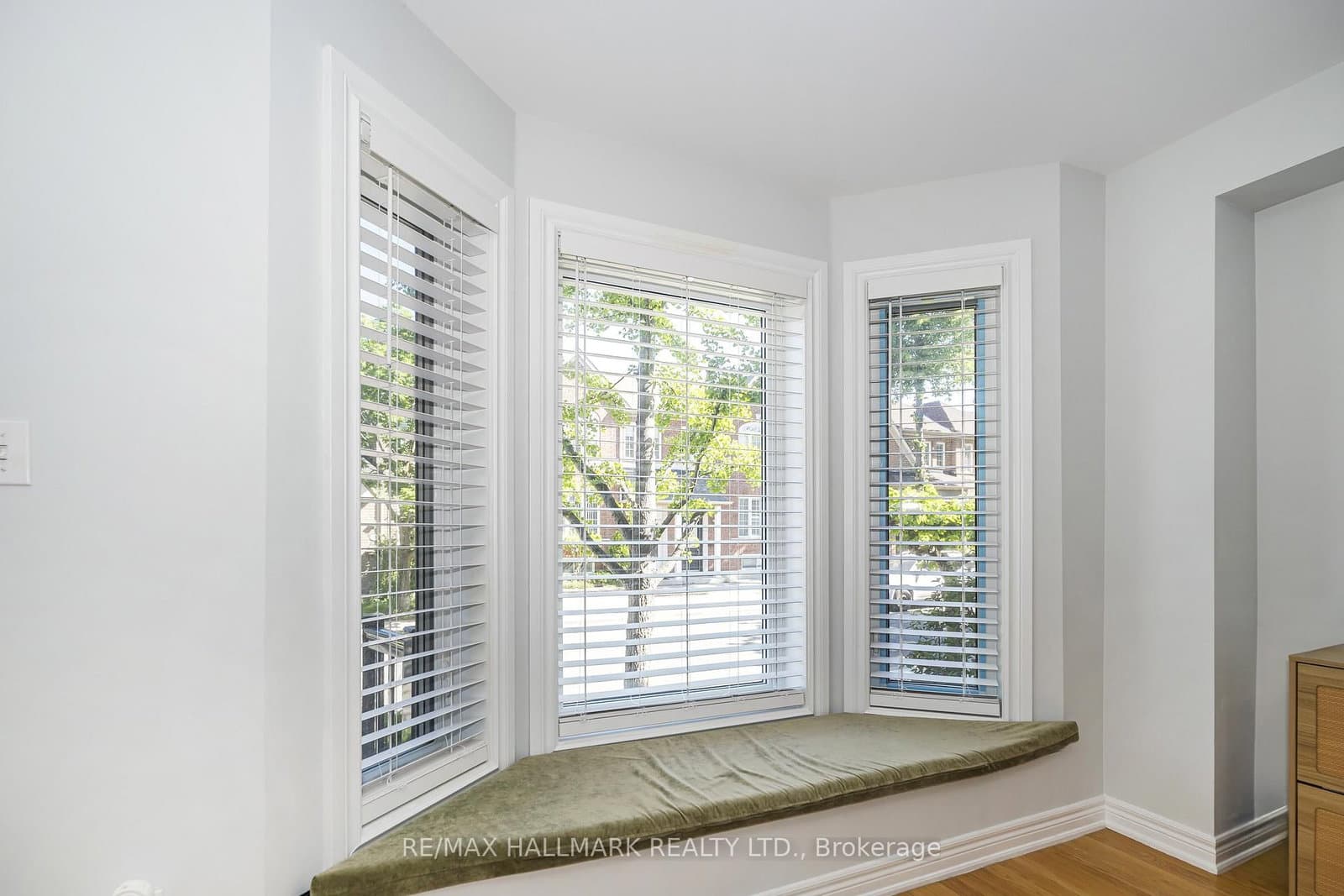 125 Viella Street, Unit Main/Base thumbnail 6
