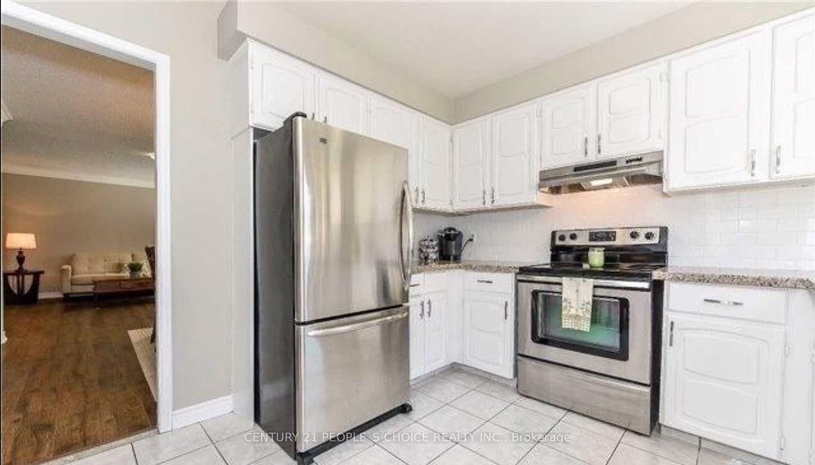 4339 Radisson (upper level) Crescent W thumbnail 9