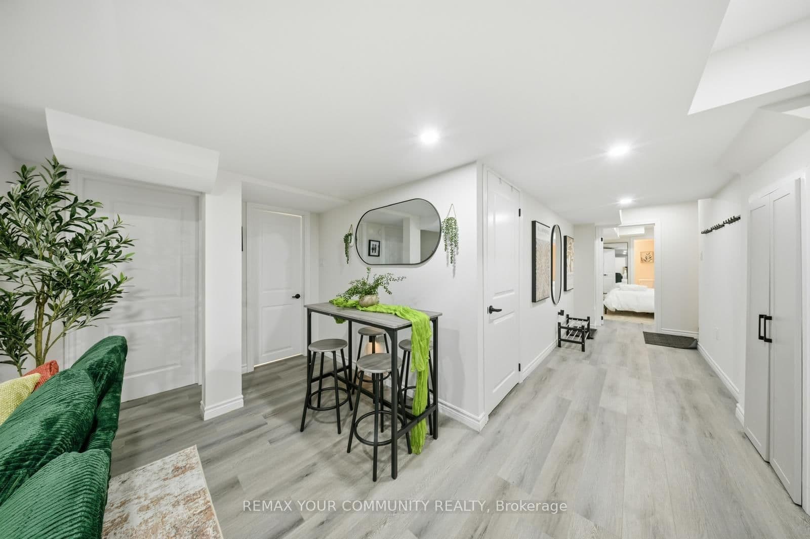 43 Tweedhill Avenue, Unit Basement thumbnail 5