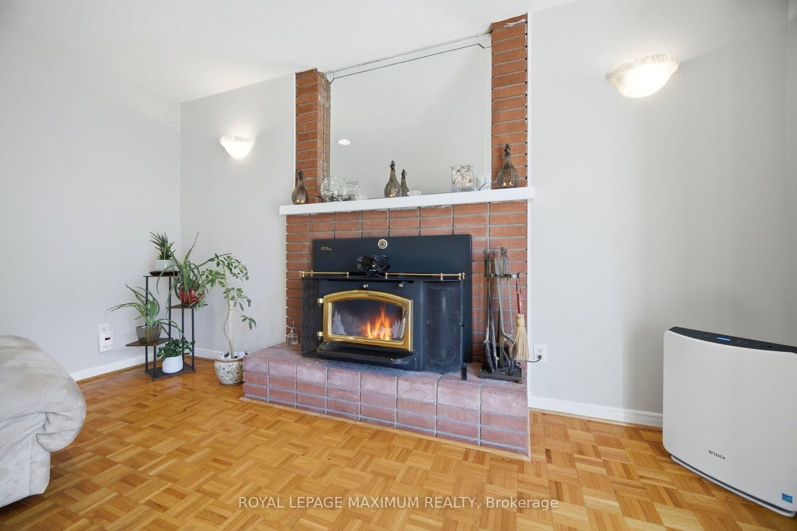 255 John Street thumbnail 19