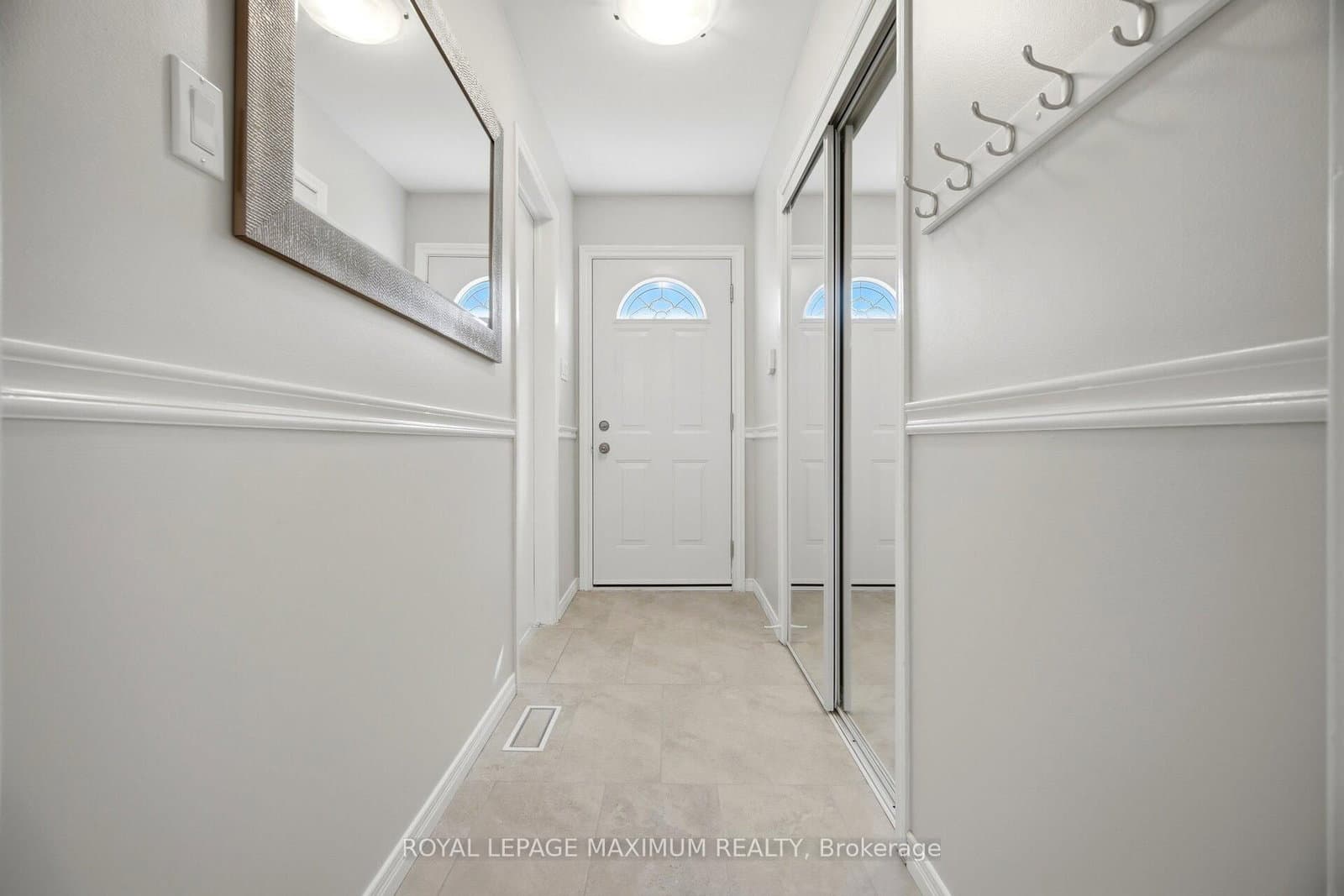 255 John Street thumbnail 22