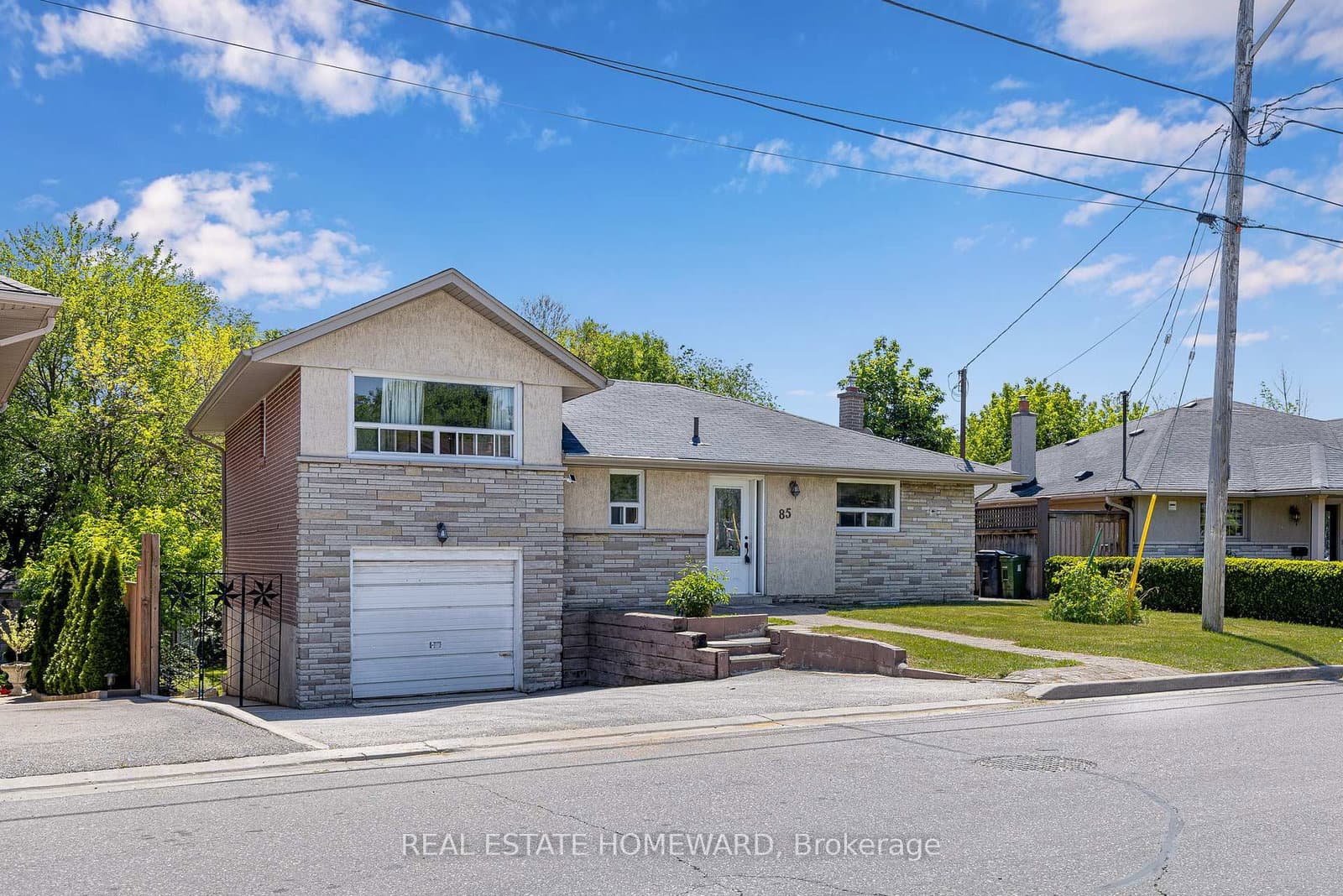 85 Letchworth Crescent - Image 1