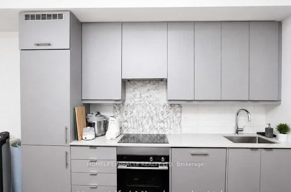 36 Elm Drive, Unit 1003 thumbnail 3