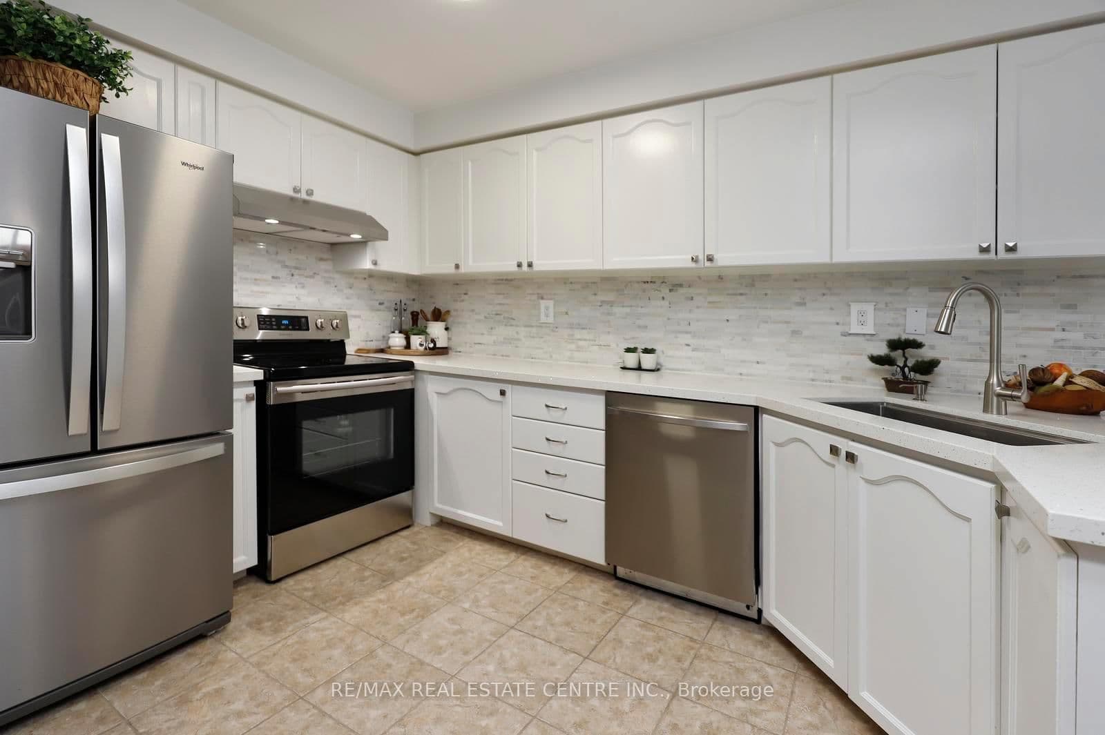 2022 Atkinson Drive, Unit 26 thumbnail 11