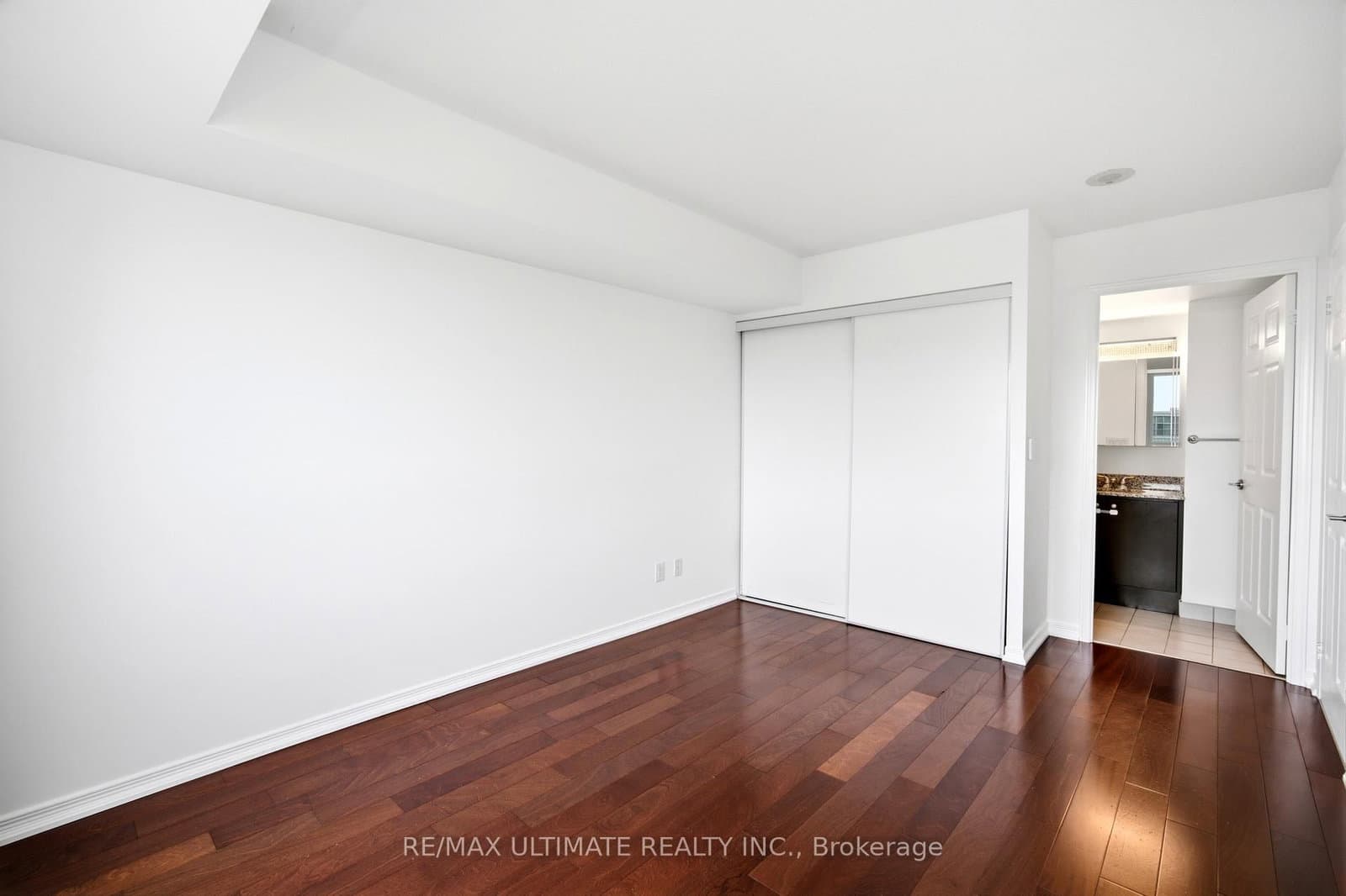 3 Michael Power Place, Unit 1603 thumbnail 15