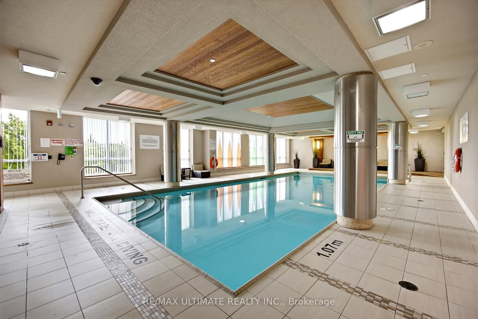 3 Michael Power Place, Unit 1603 thumbnail 32