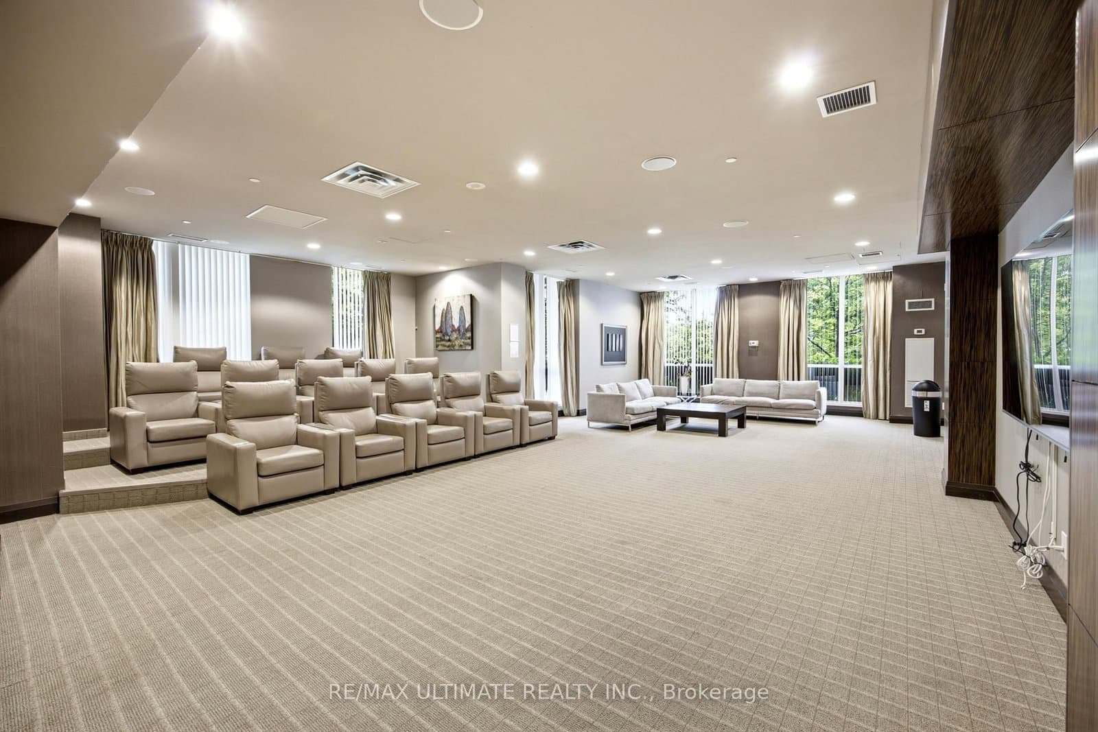 3 Michael Power Place, Unit 1603 thumbnail 33