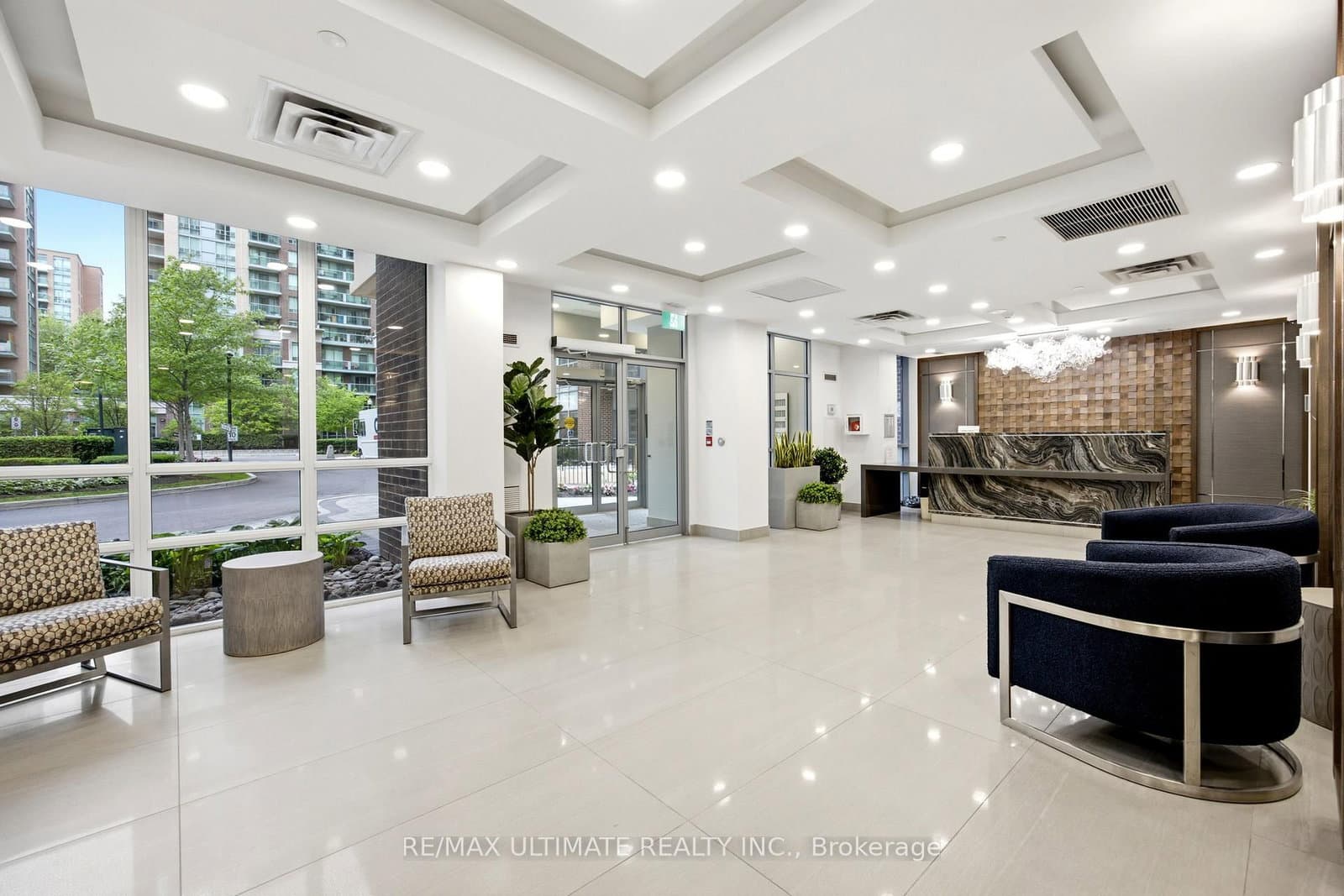 3 Michael Power Place, Unit 1603 thumbnail 35