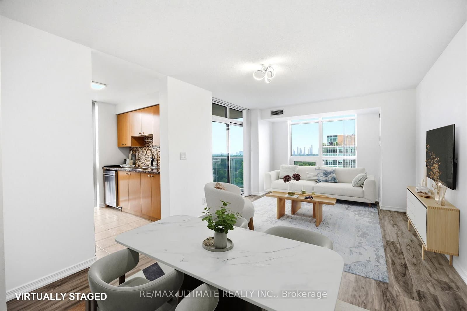 3 Michael Power Place, Unit 1603 thumbnail 7