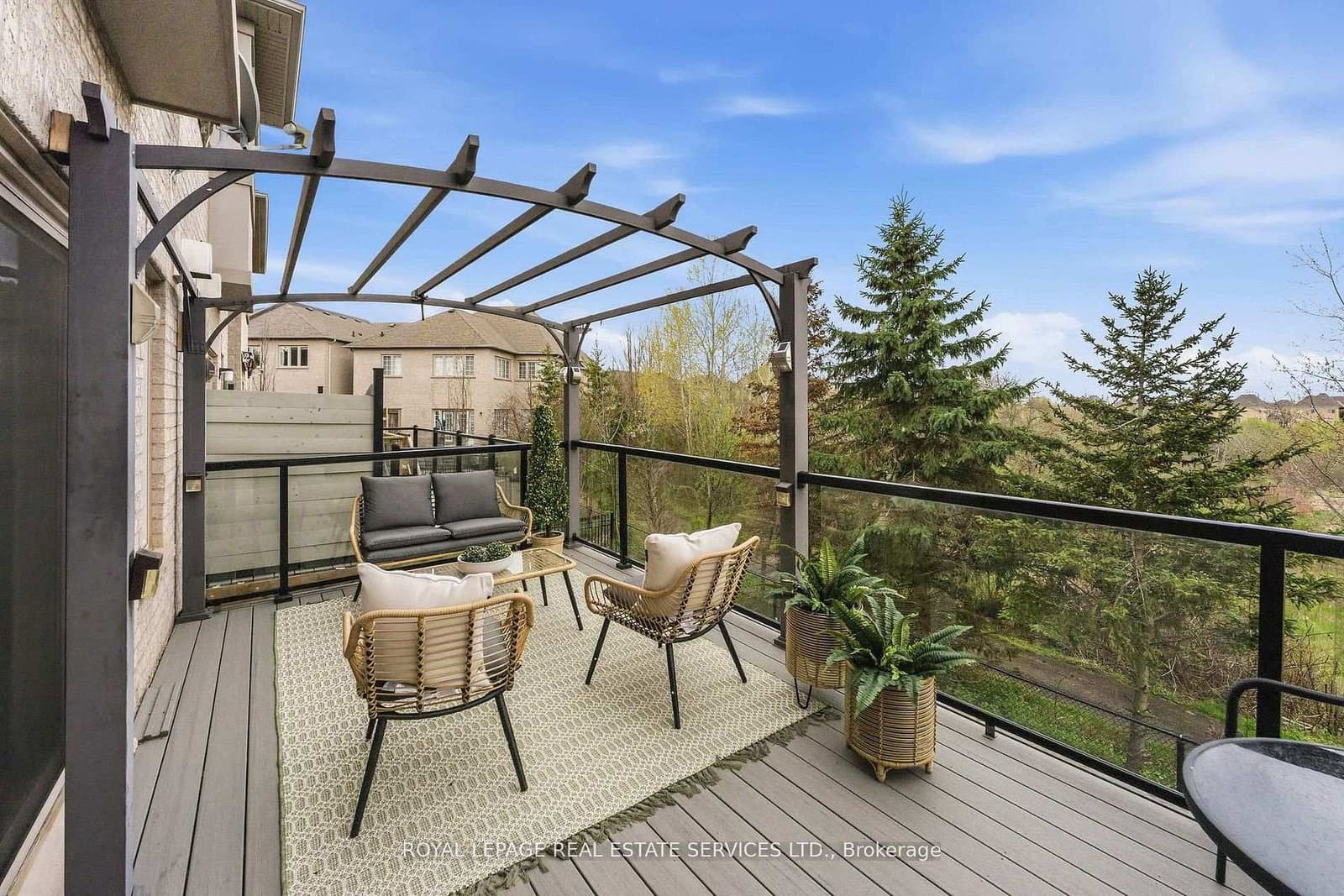 2460 Springforest Drive thumbnail 32
