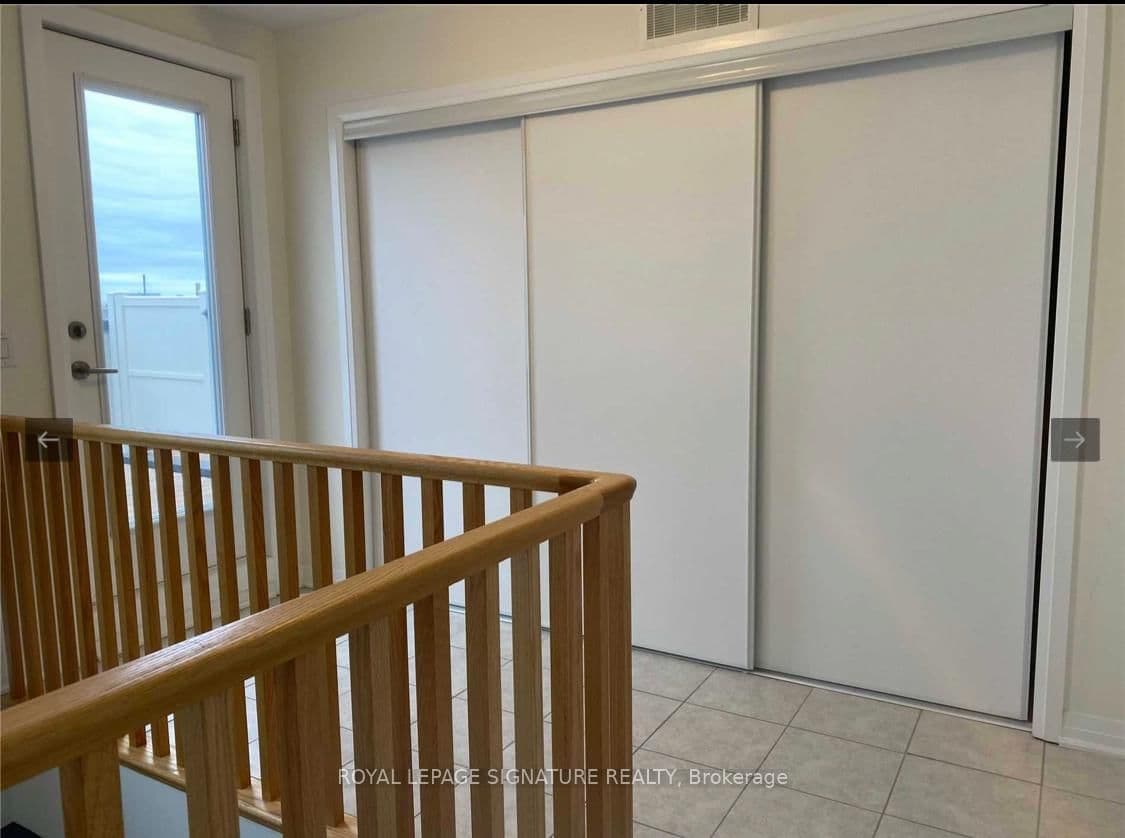 161 William Duncan Road, Unit 4 thumbnail 9