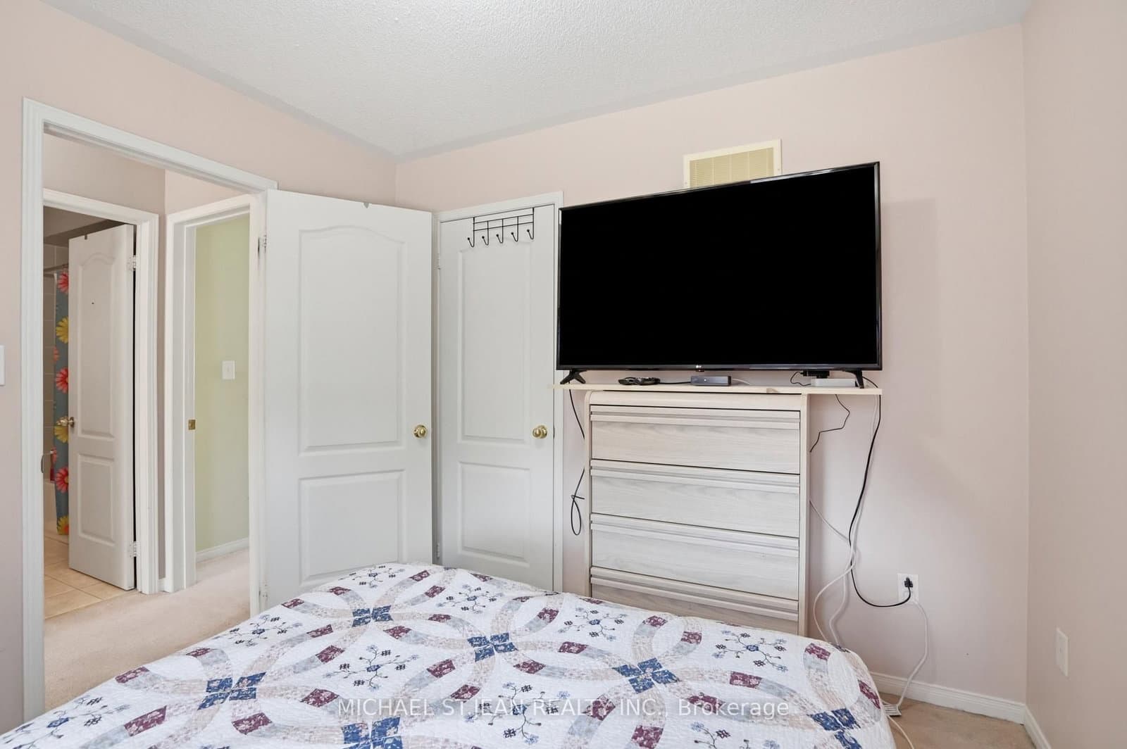 2393 Curtis Road thumbnail 24