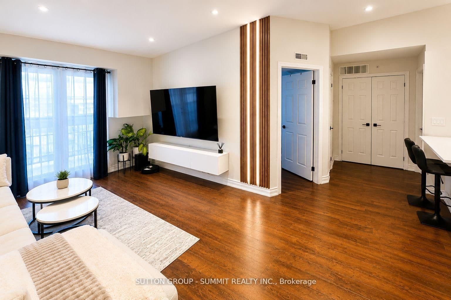 4015 KILMER Drive, Unit 406 thumbnail 6