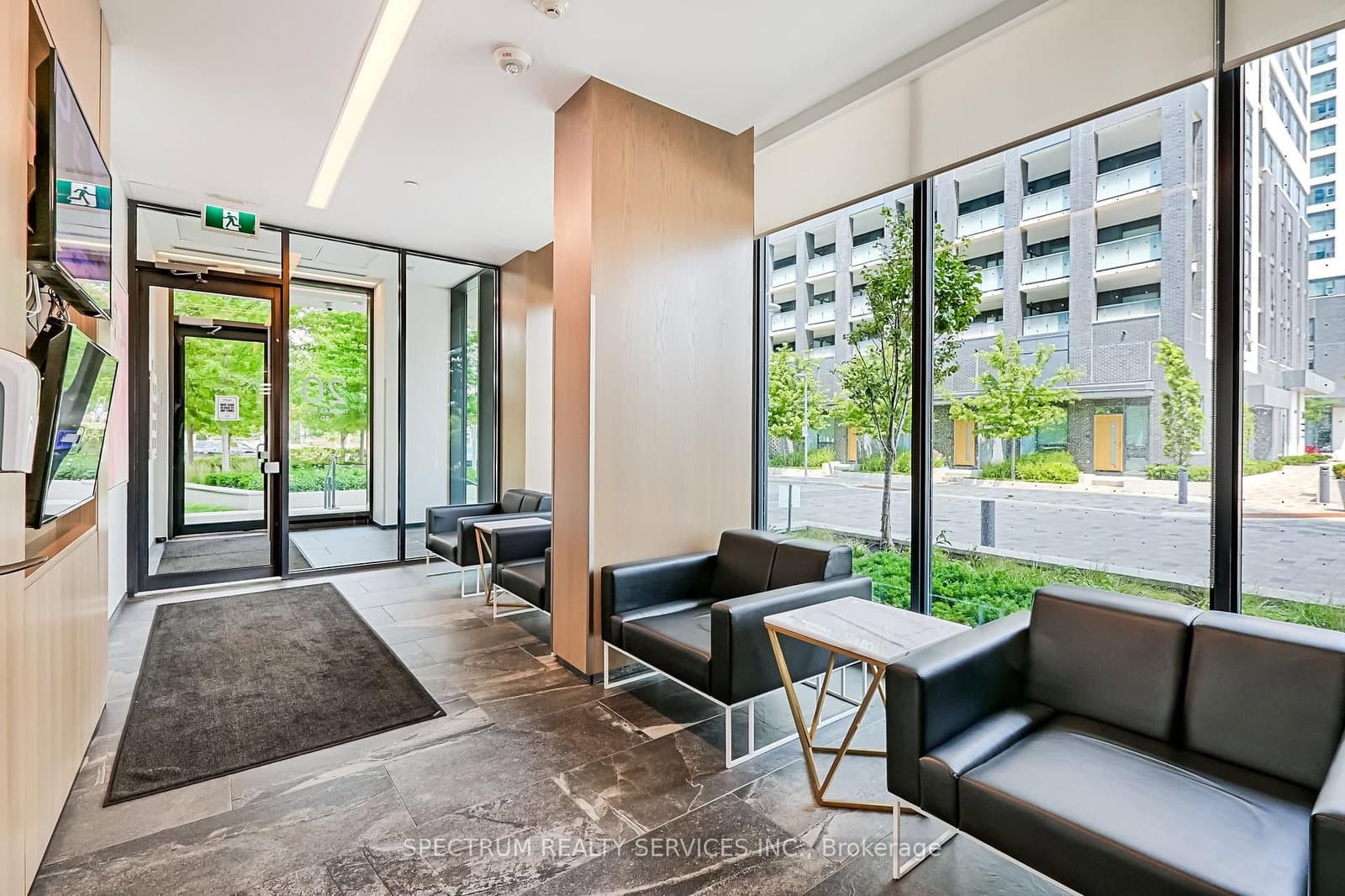 20 Thomas Riley Road W, Unit 207 thumbnail 4