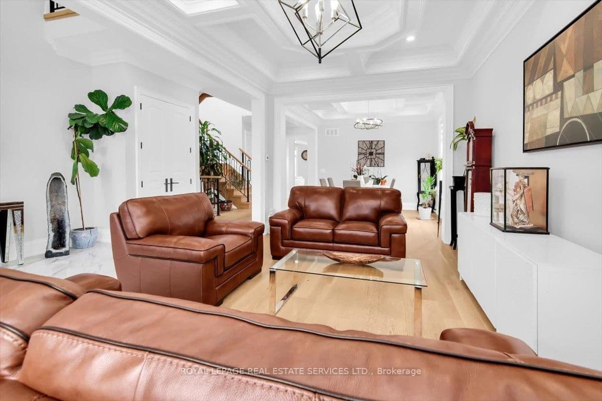 56 Battersea Crescent thumbnail 6