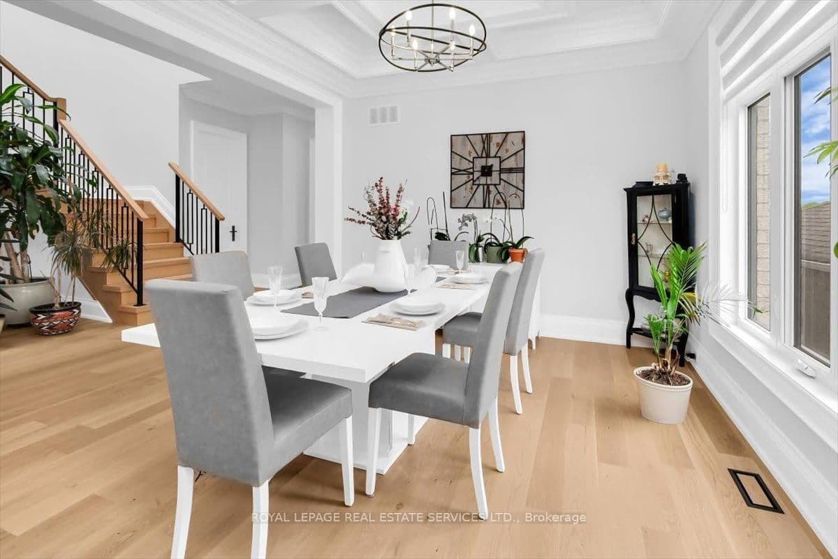 56 Battersea Crescent thumbnail 8