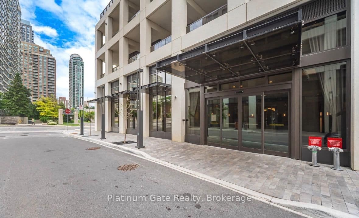30 Elm Drive W, Unit 1702 thumbnail 3