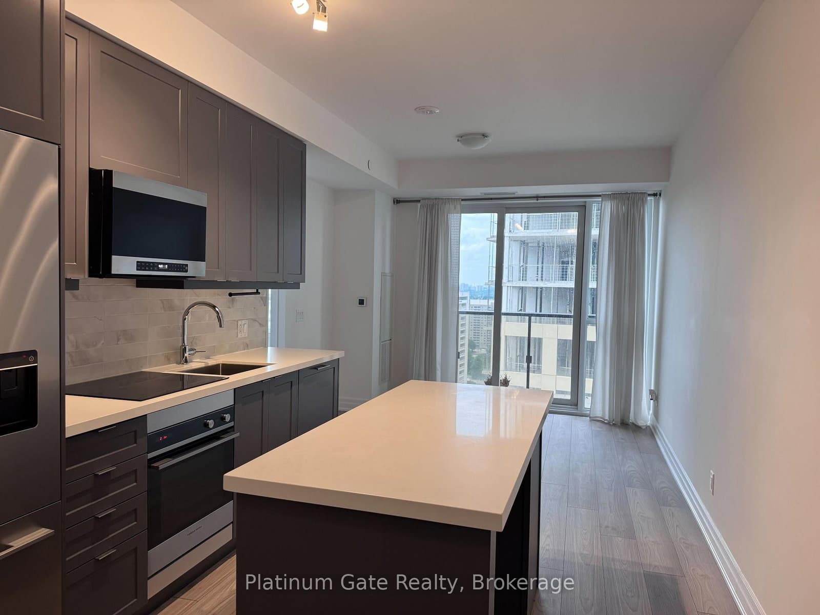 30 Elm Drive W, Unit 1702 thumbnail 7