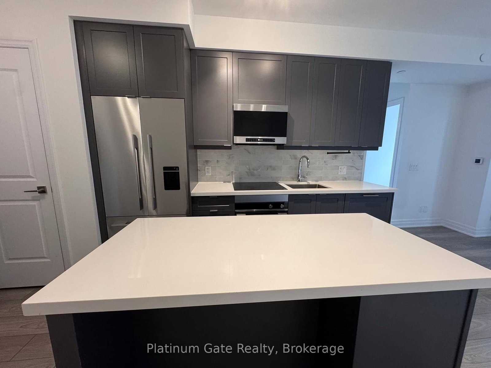 30 Elm Drive W, Unit 1702 thumbnail 9