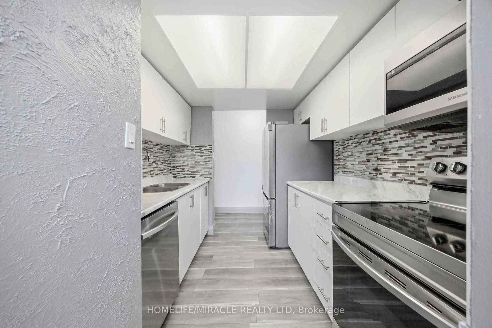 5 Rowntree Road, Unit 405 thumbnail 18