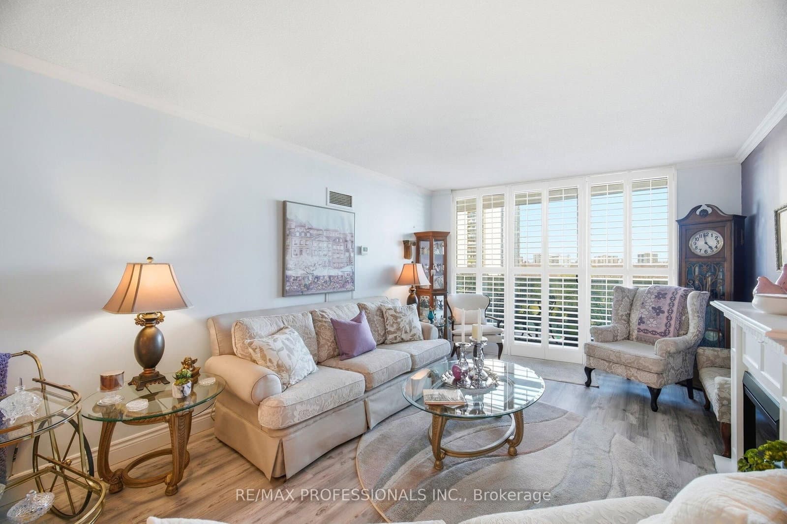 299 Mill Road, Unit 705 thumbnail 16