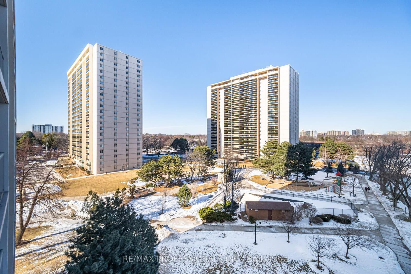 299 Mill Road, Unit 705 thumbnail 34