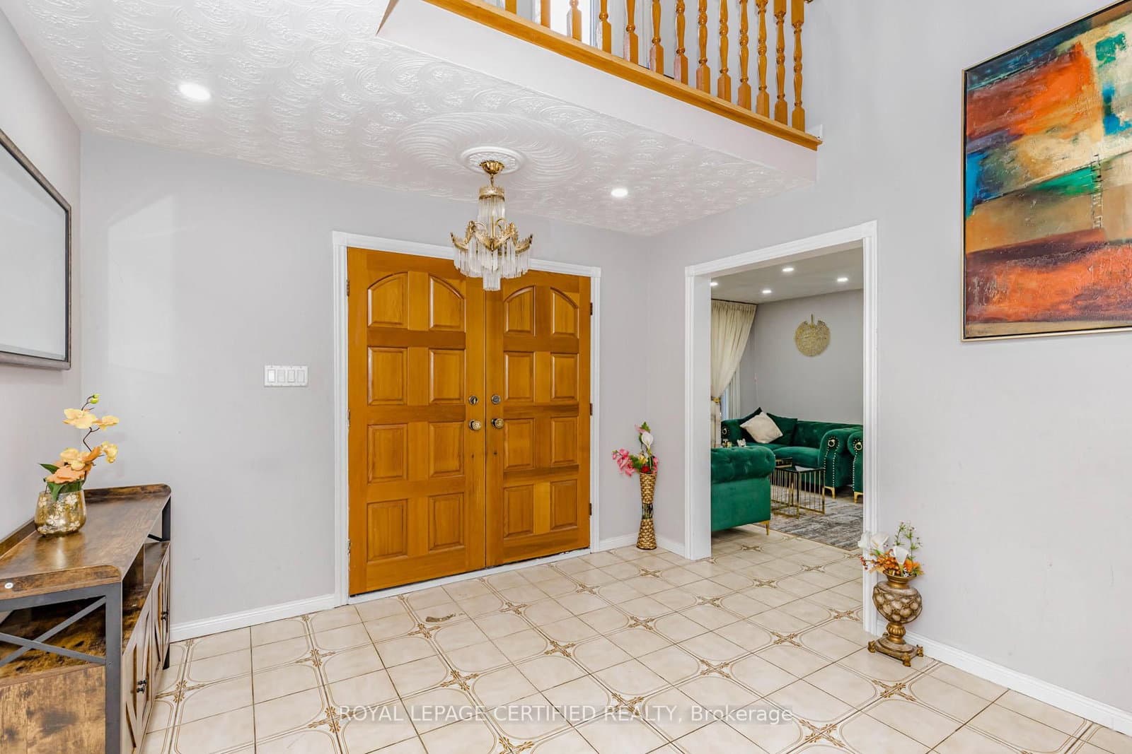 28 Walker Road E thumbnail 13