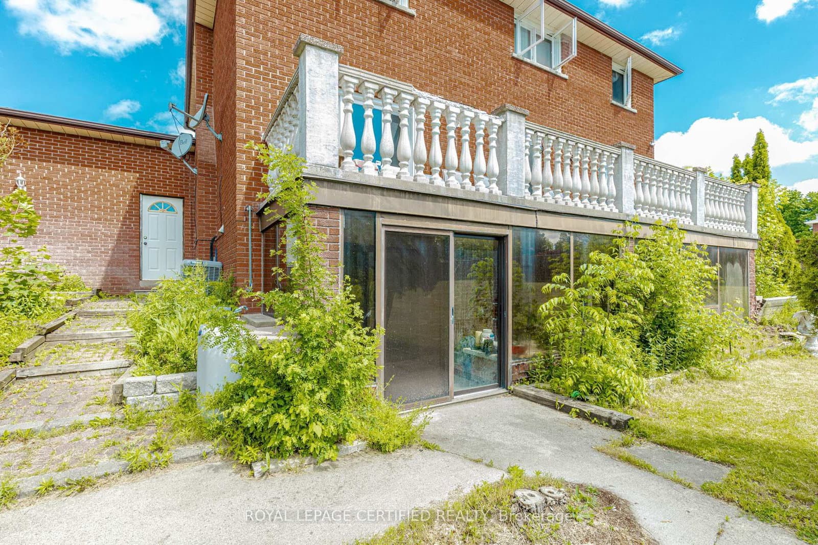 28 Walker Road E thumbnail 44