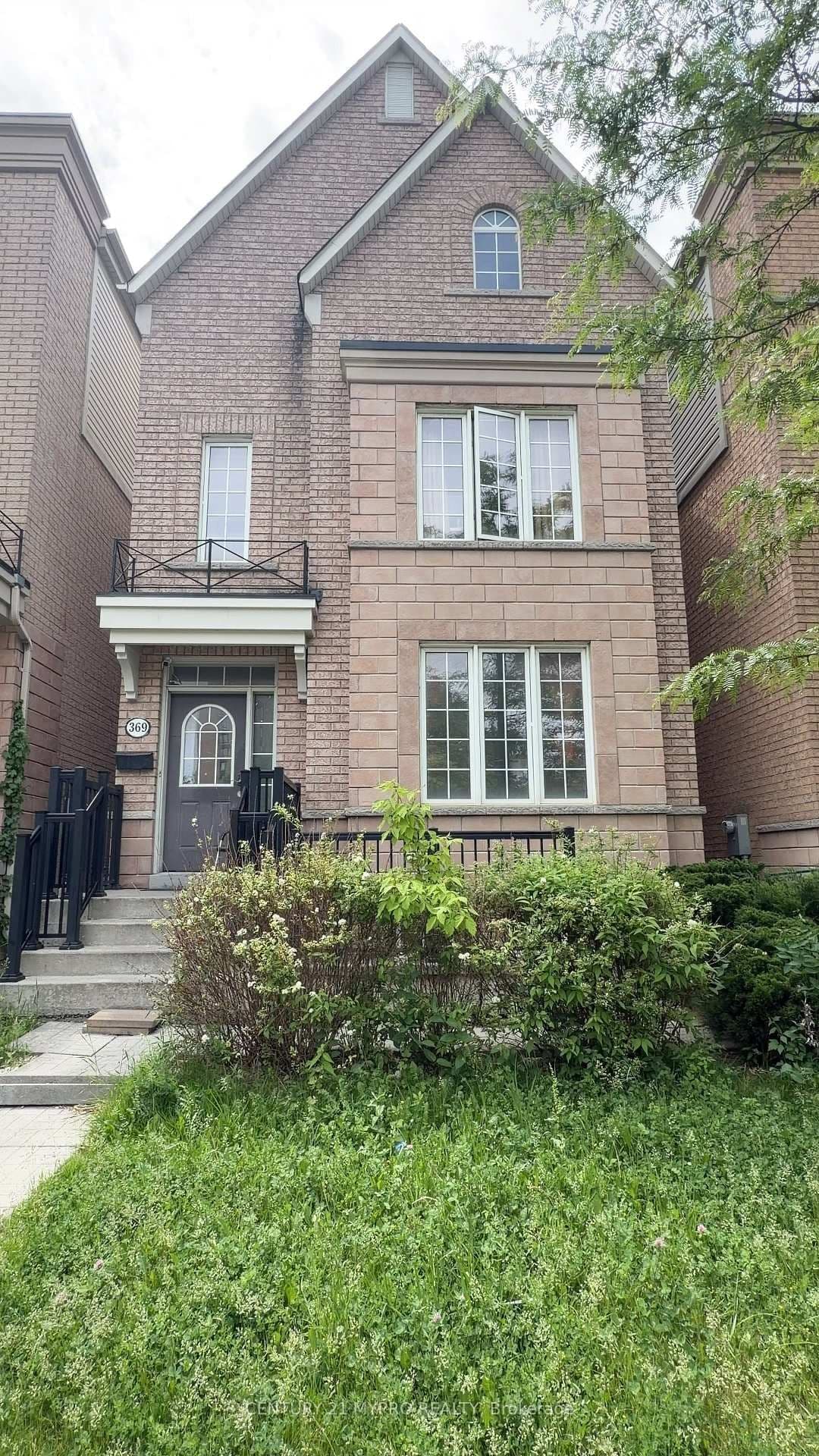 369 Assiniboine Road - Image 1