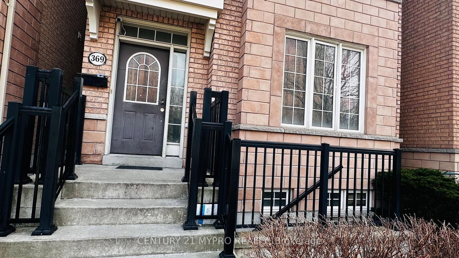 369 Assiniboine Road thumbnail 4