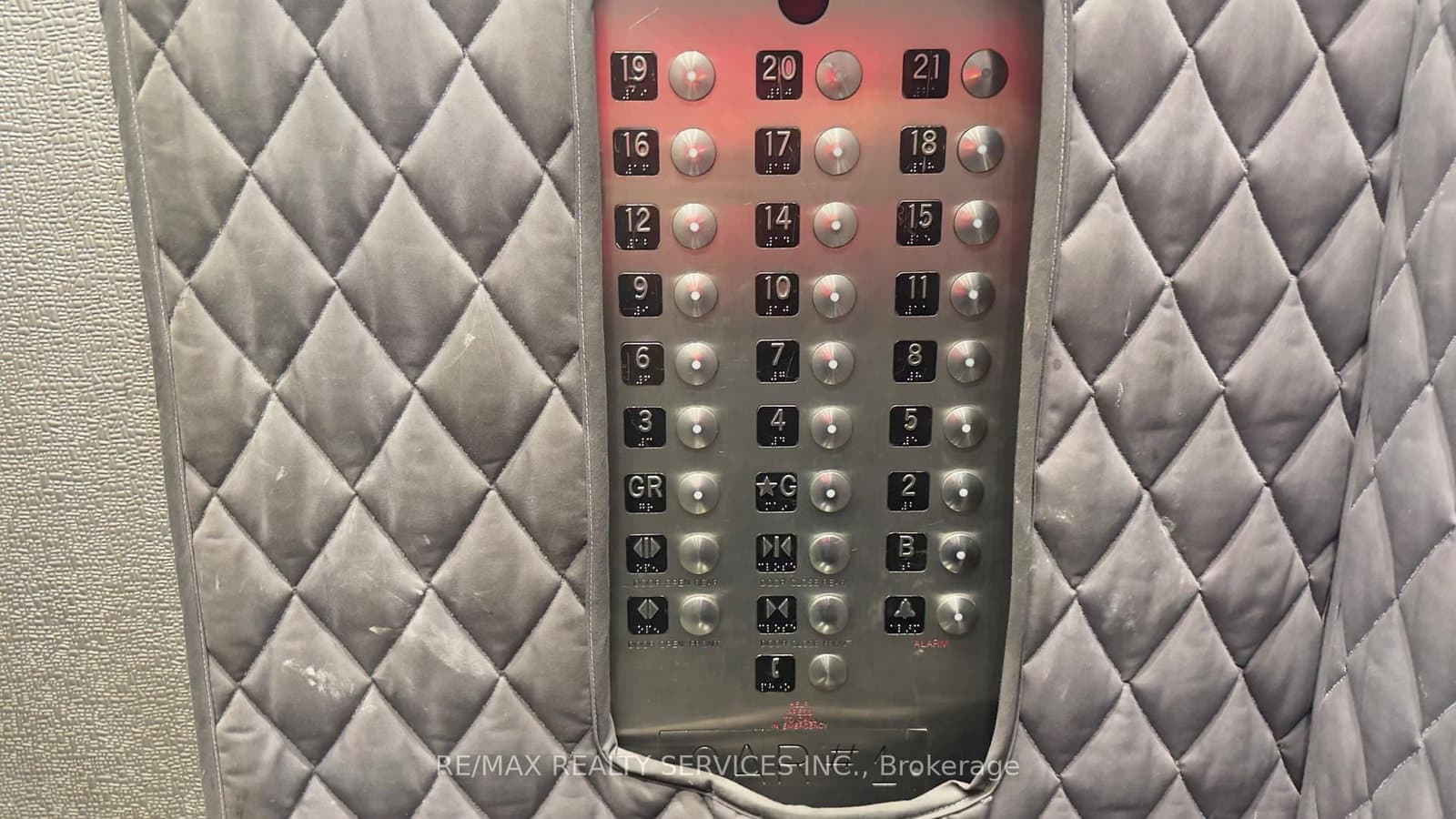 4 Kings Cross Road, Unit 1807 thumbnail 8