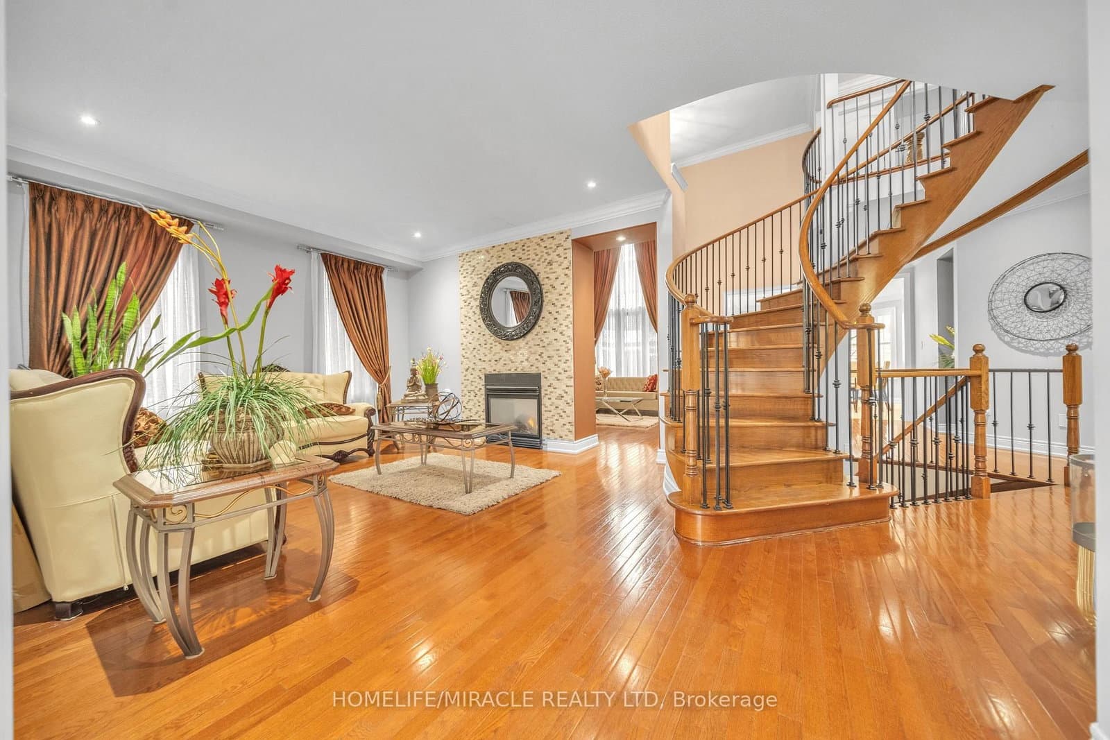 24 Haywood Drive thumbnail 7