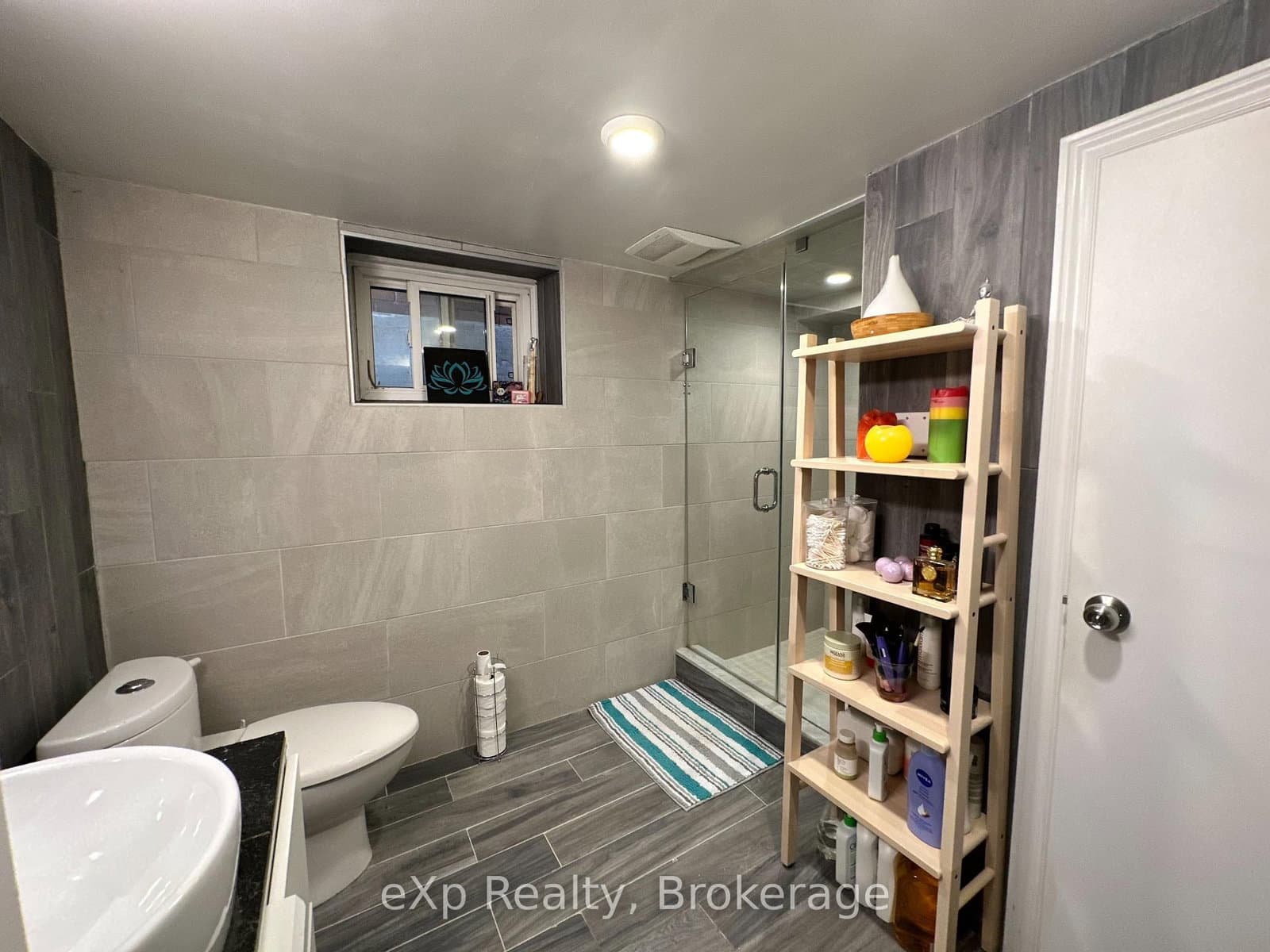36 Second Street, Unit 3 thumbnail 16