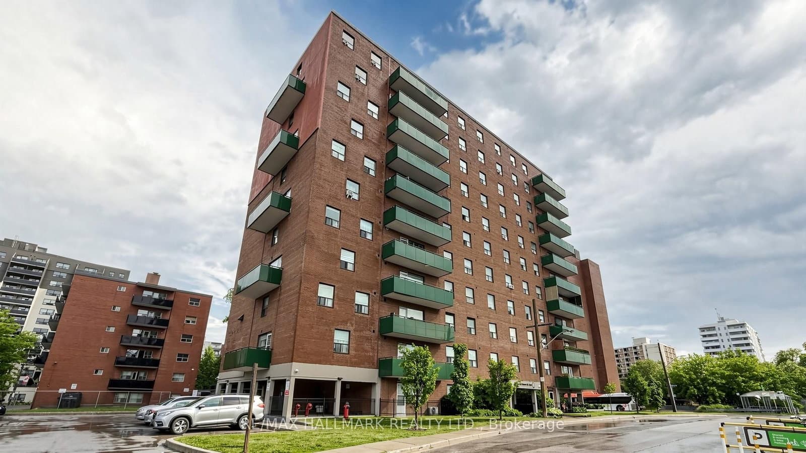 49 Queen Street E, Unit 402 - Image 1