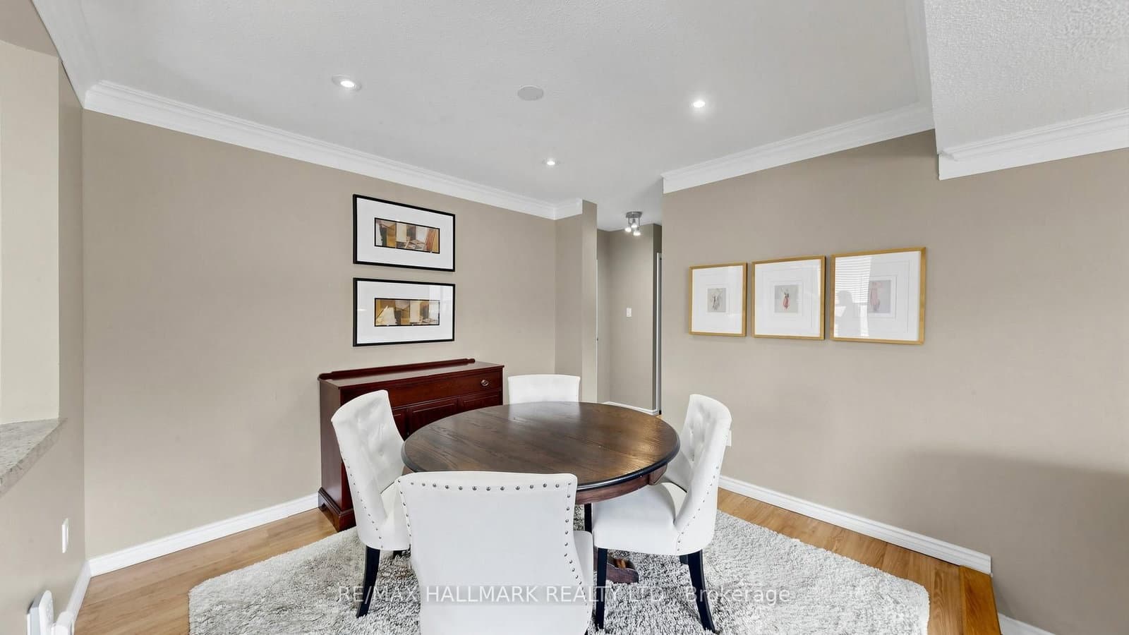49 Queen Street E, Unit 402 thumbnail 10