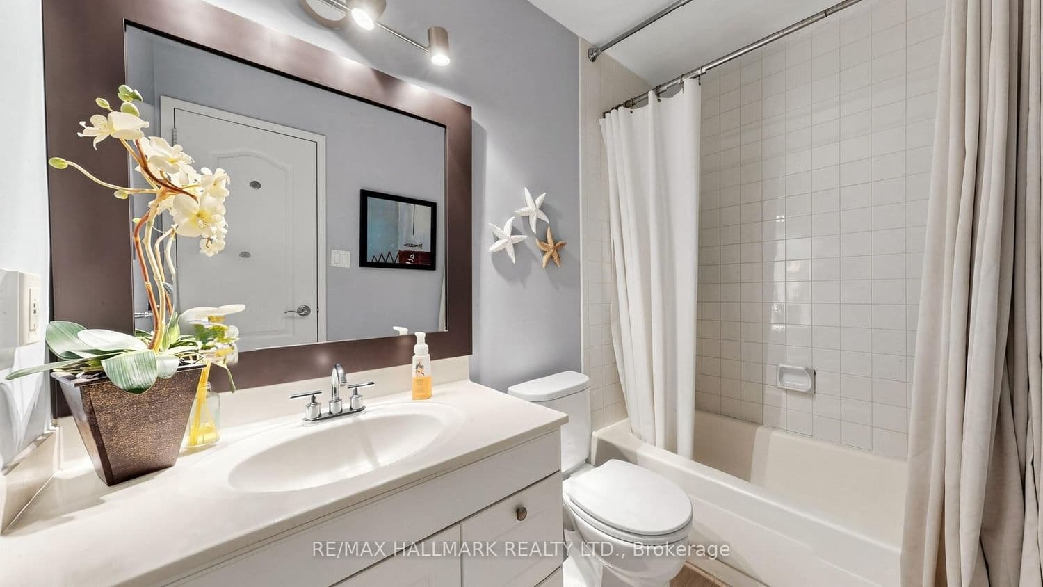 49 Queen Street E, Unit 402 thumbnail 33