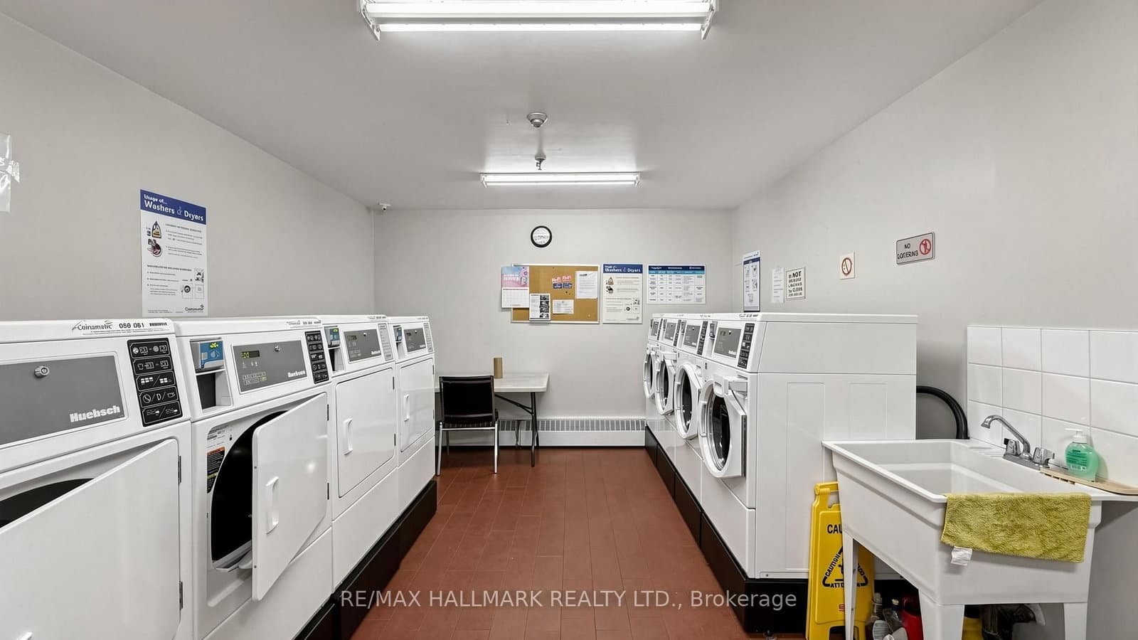 49 Queen Street E, Unit 402 thumbnail 44