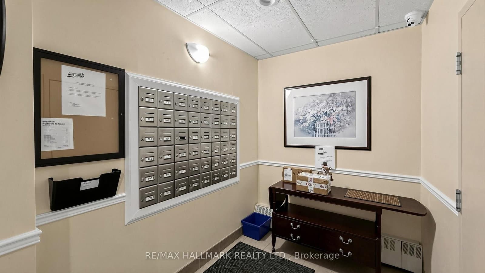 49 Queen Street E, Unit 402 thumbnail 45