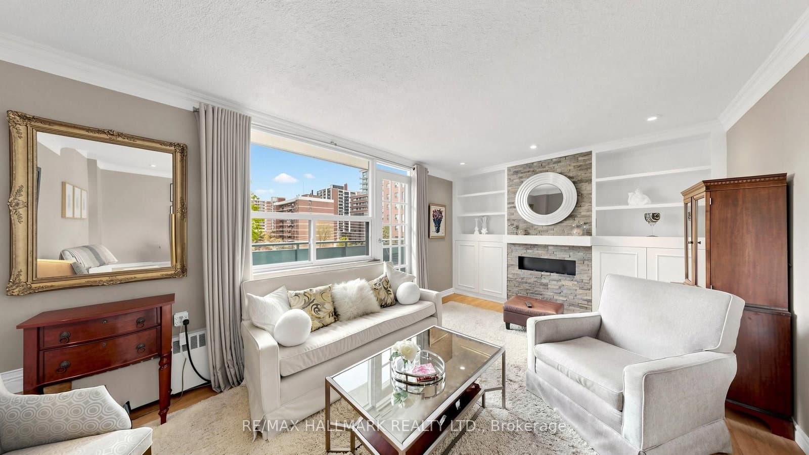 49 Queen Street E, Unit 402 thumbnail 5